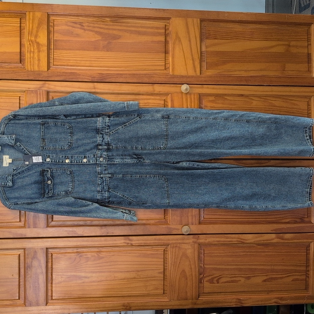 Universal Thread NEW Blue Denim Long Sleeve Jumpsuit 14